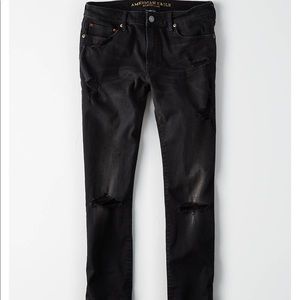 American Eagle Back Ripped Jeggings